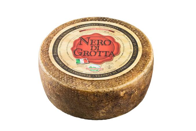 Pecorino Vallesina Nero di grotta